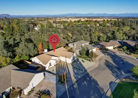 View/Area - 3762 Rushmore Dr, Redding, CA 96001 photo 2 of 4