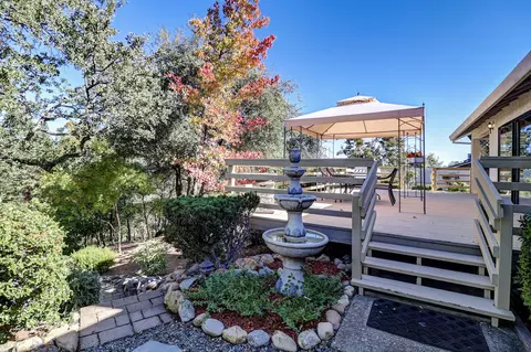 Exterior - 3762 Rushmore Dr, Redding, CA 96001 photo 10 of 21