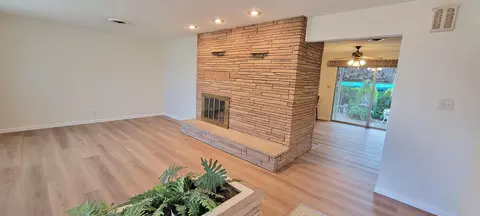 545 Loma Vista Dr, Redding, CA 96002 photo 4
