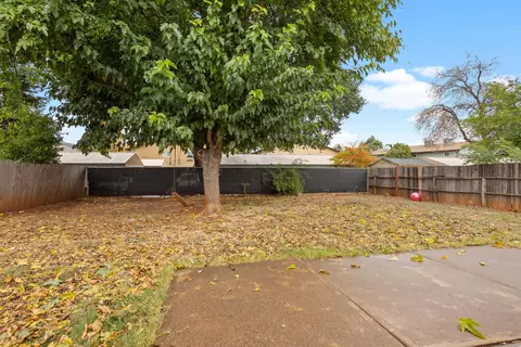 1115 5th St, Redding, CA 96002 photo 20