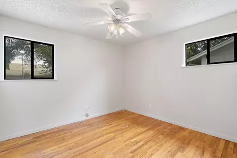 Bedroom - 936 Camino Ct, Redding, CA 96002 photo 4 of 6