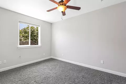 Bedroom - 610 Haley Ln, Red Bluff, CA 96080 photo 5 of 8