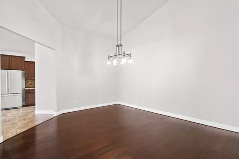 Living - 610 Haley Ln, Red Bluff, CA 96080 photo 6 of 6