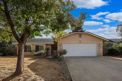 2011 Yahi Ln, Redding, CA 96002 photo 23