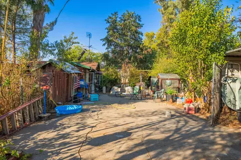 20818 Fig Tree Ln, Redding, CA 96002