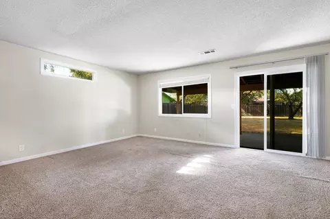 1494 1st St, Anderson, CA 96007 photo 3