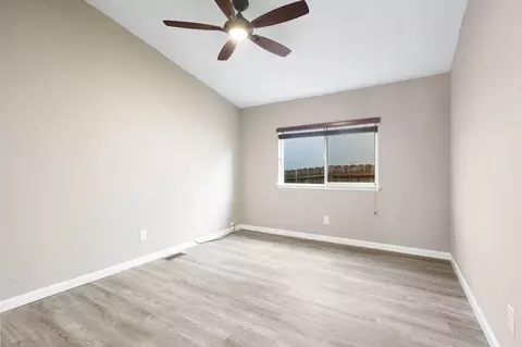 1151 Golden Gate Trl, Redding, CA 96003 photo 14