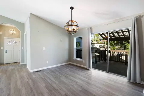 1151 Golden Gate Trl, Redding, CA 96003 photo 12