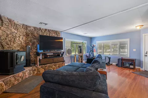 20475 Chloe Ct, Redding, CA 96003 photo 5