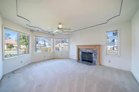 Living - 3687 Eagle Pkwy, Redding, CA 96001 photo 1 of 5
