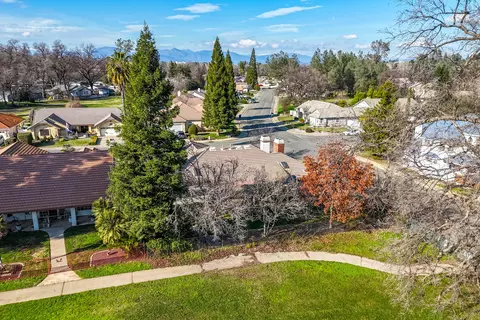 View/Area - 3687 Eagle Pkwy, Redding, CA 96001 photo 4 of 4