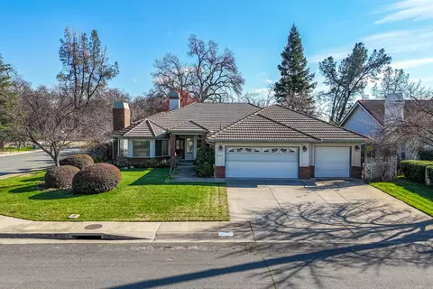3687 Eagle Pkwy, Redding, CA 96001