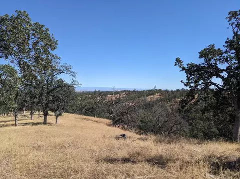 28 Cool Springs Ct, Red Bluff, CA 96080
