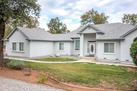 Exterior - 7412 Quiet Dr, Anderson, CA 96007 photo 4 of 23