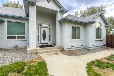 Exterior - 7412 Quiet Dr, Anderson, CA 96007 photo 17 of 23