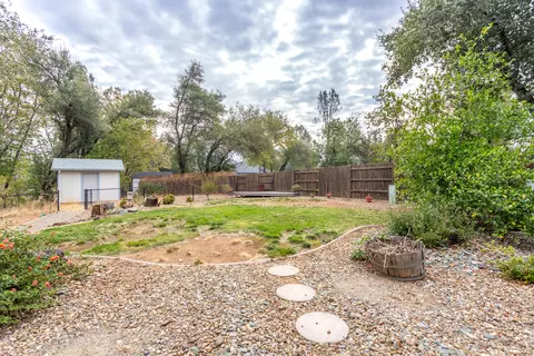 Exterior - 7412 Quiet Dr, Anderson, CA 96007 photo 18 of 23
