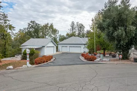 Exterior - 7412 Quiet Dr, Anderson, CA 96007 photo 1 of 23
