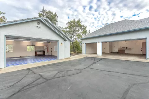 Exterior - 7412 Quiet Dr, Anderson, CA 96007 photo 8 of 23