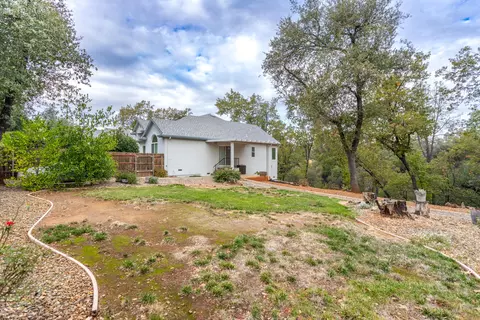 Exterior - 7412 Quiet Dr, Anderson, CA 96007 photo 21 of 23