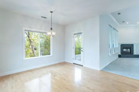 Living - 7412 Quiet Dr, Anderson, CA 96007 photo 6 of 6