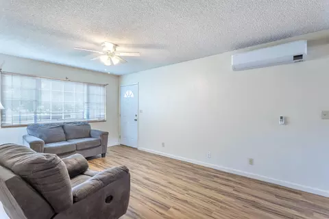 2472 Saturn, Redding, CA 96002 photo 5
