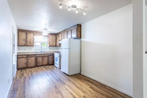 2472 Saturn, Redding, CA 96002 photo 3