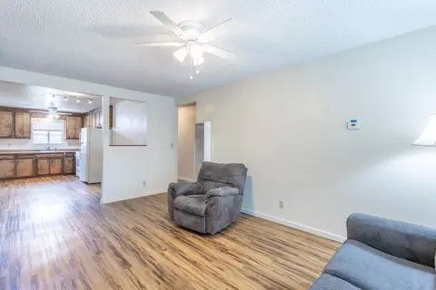 2472 Saturn, Redding, CA 96002 photo 7