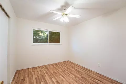 2555 Wilson Ave, Redding, CA 96002 photo 19
