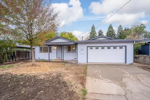 2555 Wilson Ave, Redding, CA 96002