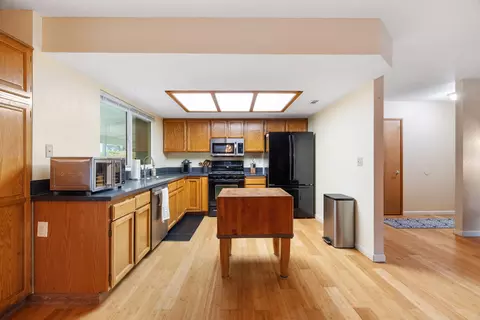 Kitchen - 1934 Herbscenta Ln, Redding, CA 96003 photo 1 of 2