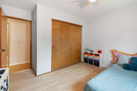 Bedroom - 1934 Herbscenta Ln, Redding, CA 96003 photo 4 of 5