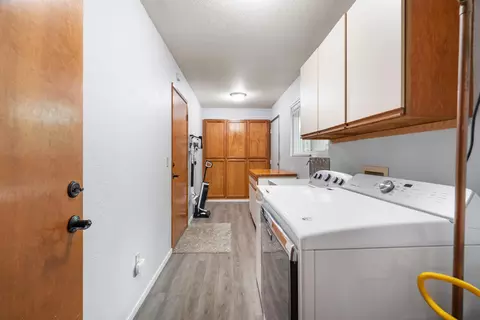 Other - 1934 Herbscenta Ln, Redding, CA 96003 photo 6 of 7