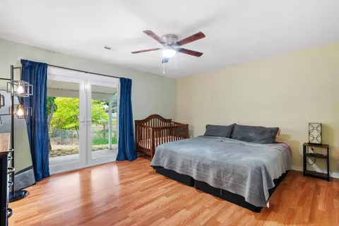 Bedroom - 1934 Herbscenta Ln, Redding, CA 96003 photo 1 of 5