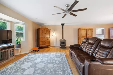 Living - 1934 Herbscenta Ln, Redding, CA 96003 photo 1 of 2