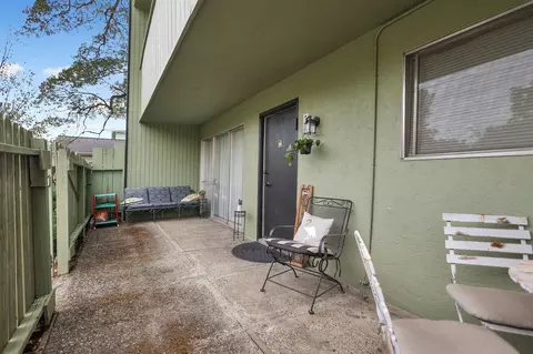 Exterior - 1415-1421 Orange Ave, Redding, CA 96001 photo 3 of 5