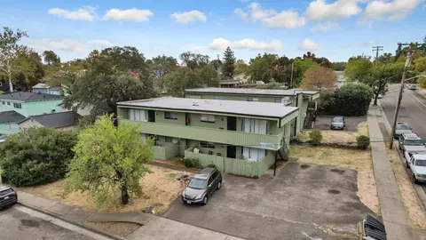 View/Area - 1415-1421 Orange Ave, Redding, CA 96001 photo 1 of 3