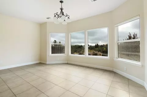4059 Winter Green Ct, Redding, CA 96001 photo 7