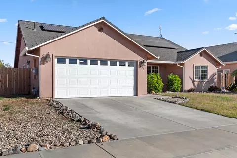 635 Haley Ln, Red Bluff, CA 96080 photo 2