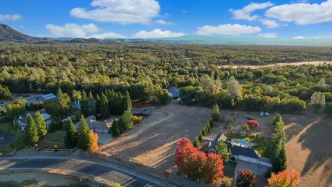 Spring Lake Street, Redding, CA 96003 photo 15