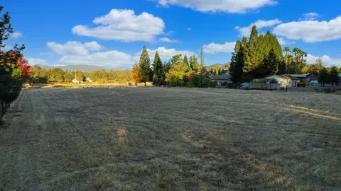 Spring Lake Street, Redding, CA 96003 photo 6