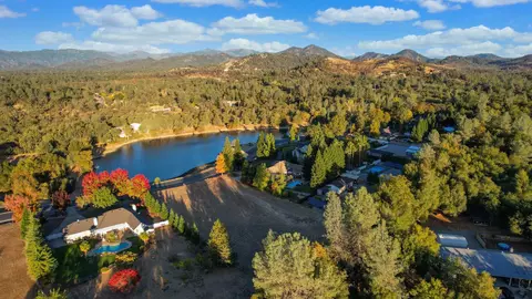 Spring Lake Street, Redding, CA 96003 photo 14