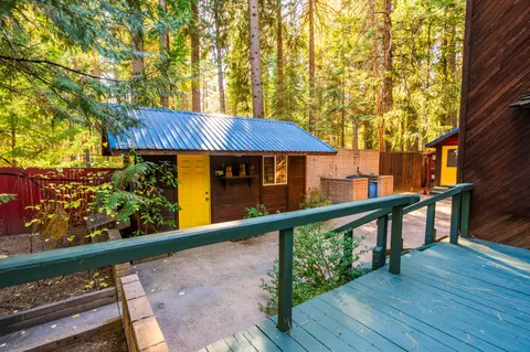 Exterior - 9331 Thatcher Mill Rd, Shingletown, CA 96088 photo 4 of 16