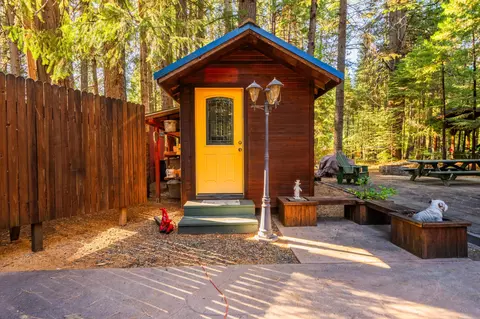 Exterior - 9331 Thatcher Mill Rd, Shingletown, CA 96088 photo 14 of 16