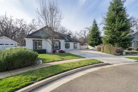 5516 Lexi Ln, Redding, CA 96001 photo 8