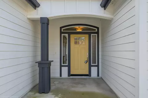 5516 Lexi Ln, Redding, CA 96001 photo 2