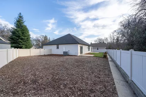 5516 Lexi Ln, Redding, CA 96001 photo 49