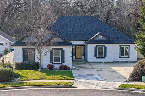5516 Lexi Ln, Redding, CA 96001