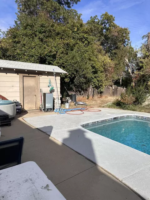 1909 Lindeena Ln, Redding, CA 96002 photo 14