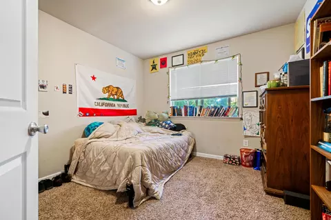 Bedroom - 2640 Sharon Ave, Redding, CA 96001 photo 3 of 5