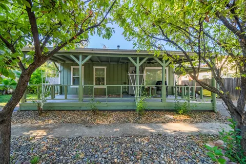 Exterior - 2640 Sharon Ave, Redding, CA 96001 photo 1 of 7
